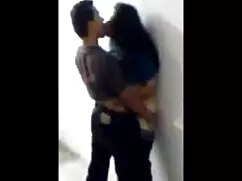 Ngủ phim sex quay le ...