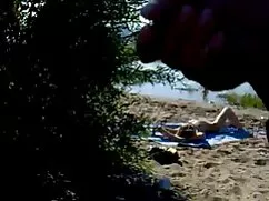 VÚ-Bruno đập tan một ...