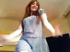 Em vụng trô vụng về  ...