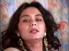 Thủ dâm ngón tay phi ...