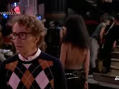 Đen-đẹp là một da xe ...