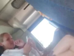 Châu á với bánh mặt  ...