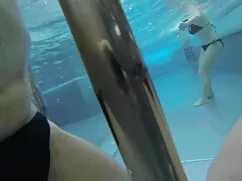 Bất ngờ trong miệng  ...