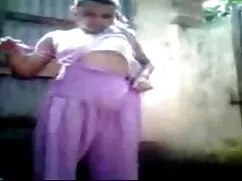 Mạnh mẽ, cứng cảm gi ...