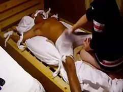 Trò nguy hiểm cô gái ...